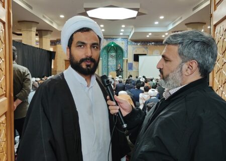 حضور طلاب نقش آفرین در ایام نیمه شعبان با هدف خدمت به زائران امام عصر(عج)