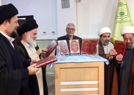 آیت‌الله مقتدایی شخصیتی ایستاده در میدان، خدمتگزار انقلاب و الگویی جامع از اصالت و بهره‌گیری از فرصت‌ها است