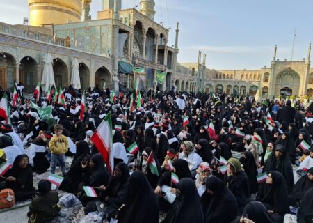 برگزاری آیین «عهد جان»؛ مراسم بیعت بانوان طلبه با رهبر انقلاب در حرم بانوی کرامت